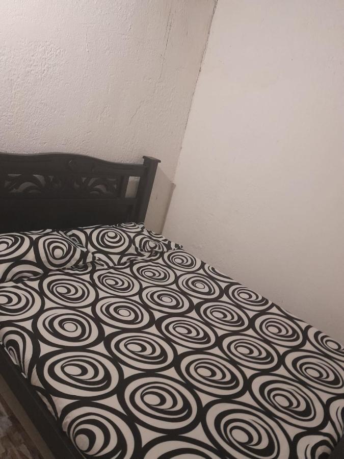 פאלומינו Hostal La Sierra Nevada מראה חיצוני תמונה